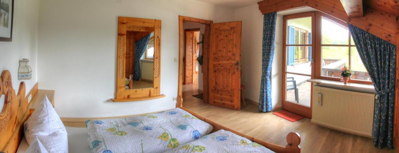 Ferienwohnungen Arnika Krün Buitenkant foto
