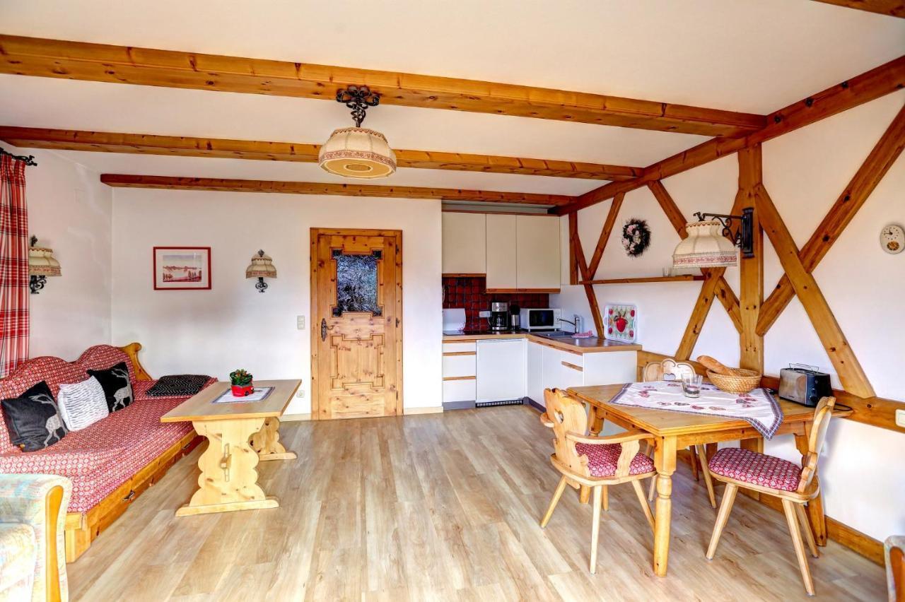 Ferienwohnungen Arnika Krün Buitenkant foto