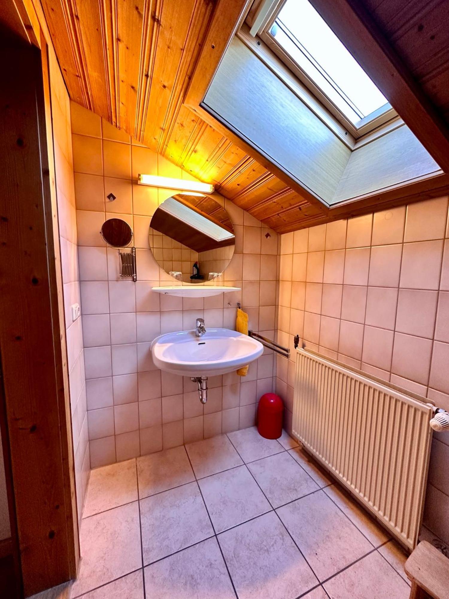 Ferienwohnungen Arnika Krün Buitenkant foto